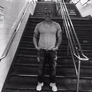 Meet your Posher, Jason